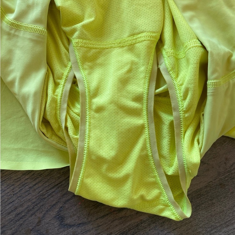 SOLDLululemon fast and free reflective shorts 8 - Picture 3 of 5